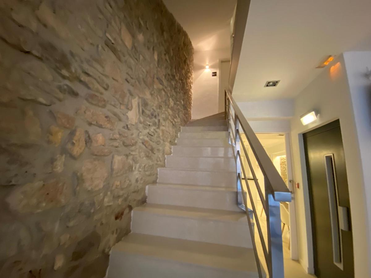 Hostal Somnis Suria Εξωτερικό φωτογραφία