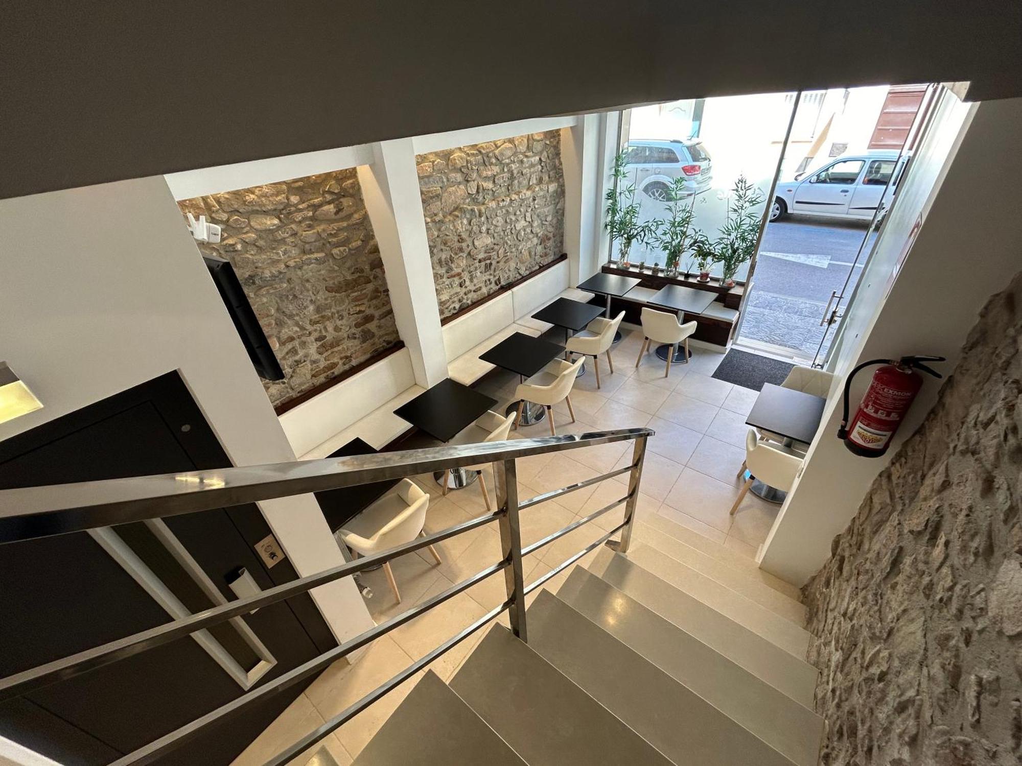 Hostal Somnis Suria Εξωτερικό φωτογραφία